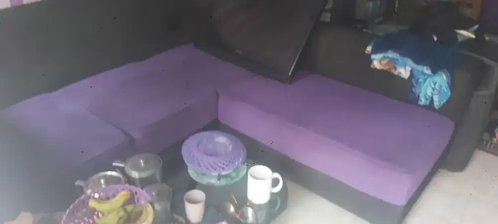 kursi sofa L plus meja dan bantal
