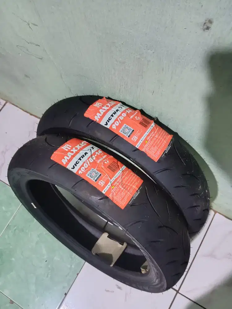 JUAL BAN MAXXIS VICTRA ST RING 14