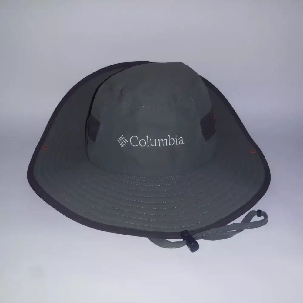 Topi Gunung/Hiking COLUMBIA