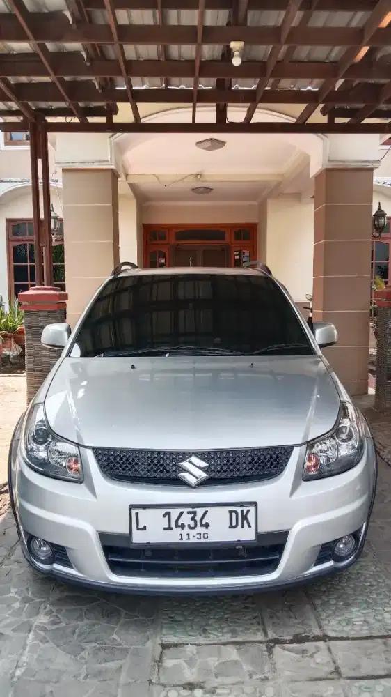 Suzuki  XOver SX4 MT 2011