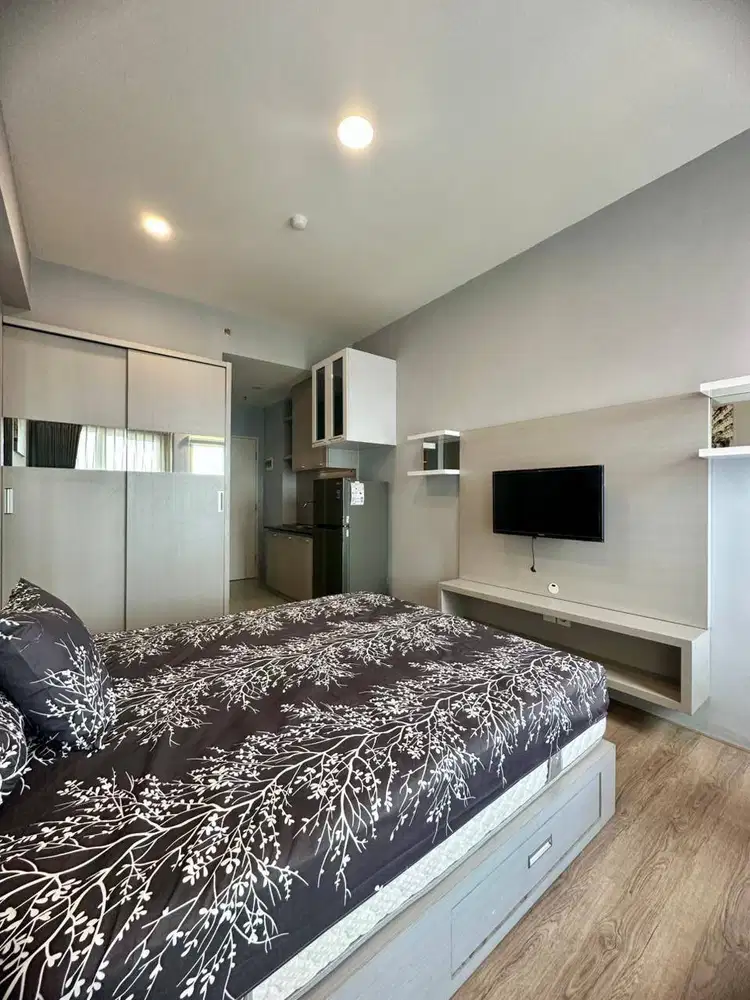 SEWA BULANAN TAHUNAN ORCHARD STUDIO LANTAI TINGGI PAKUWON SURABAYA