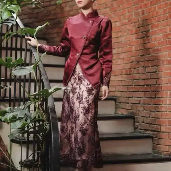 Byian Set Kebaya Maroon S/M