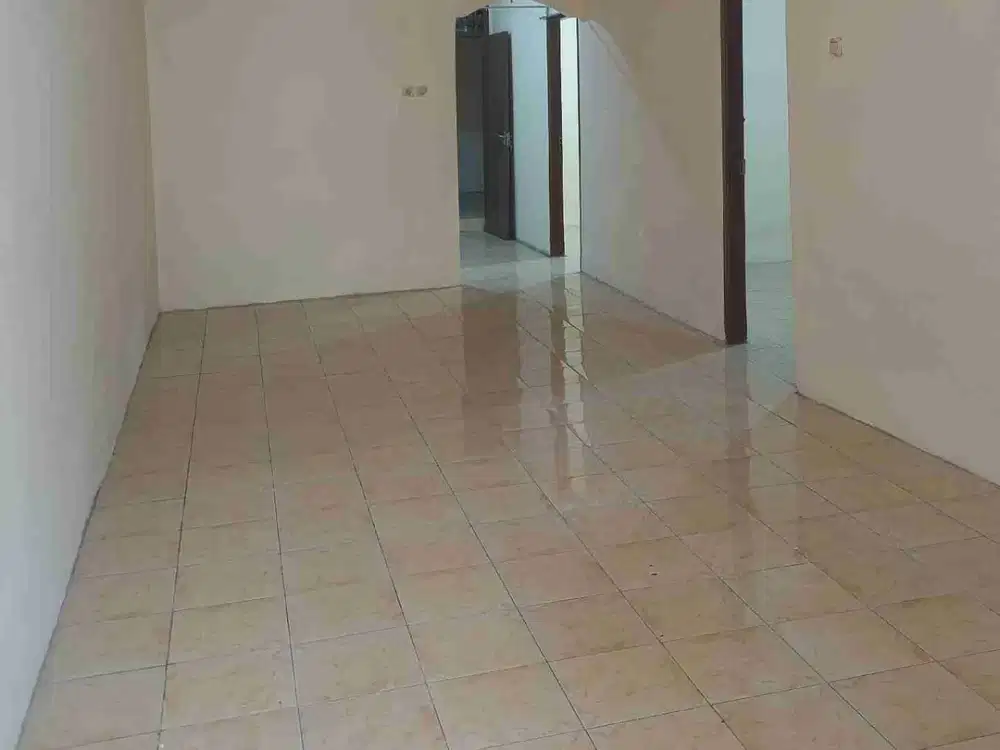Disewakan Rumah 2 Lantai Matraman Jl Bunga