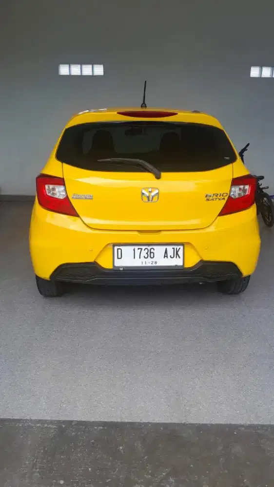 Termurah se indonesia raya!!! Honda brio 2021 kilometer rendah