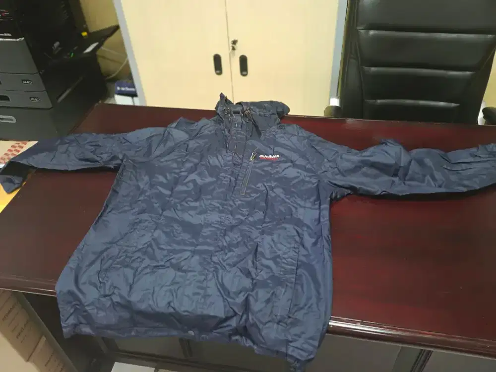 JAKET BEKAS DICKIES PRIA