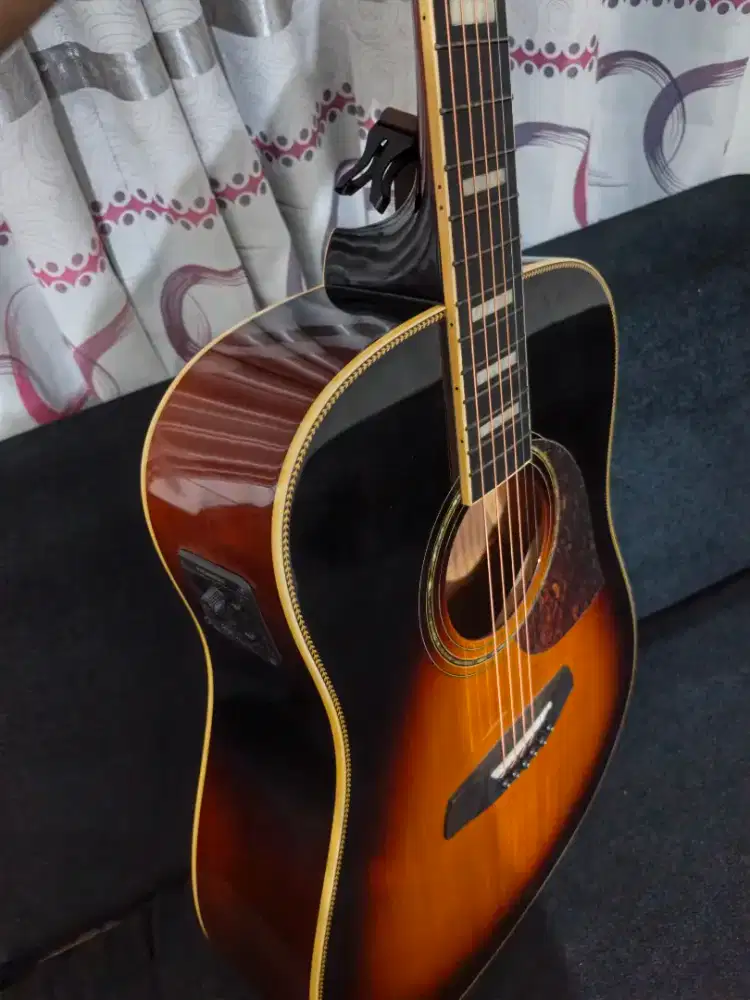 Gitar Top Solid Rhall RD32SE TVS akustik elektrik