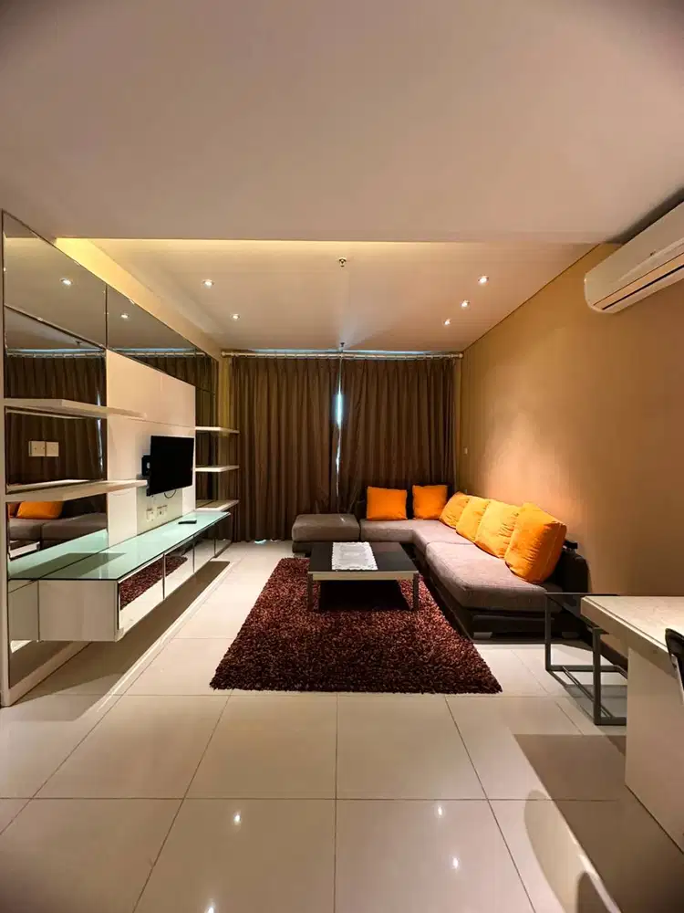 WATERPLACE TOWER D PRIVATE LIFT DISEWAKAN TAHUNAN