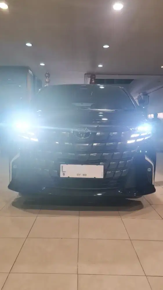 Toyota Alphard G Hybrid HEV A/T 2024