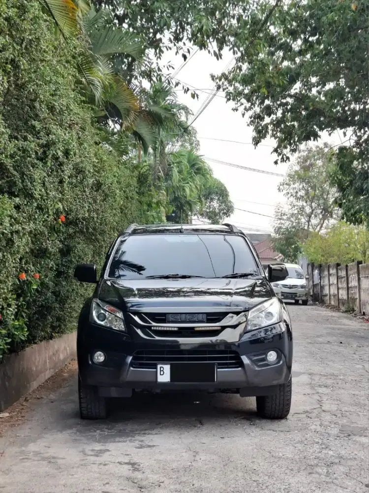 Isuzu Mux 4x2 Matic 2015