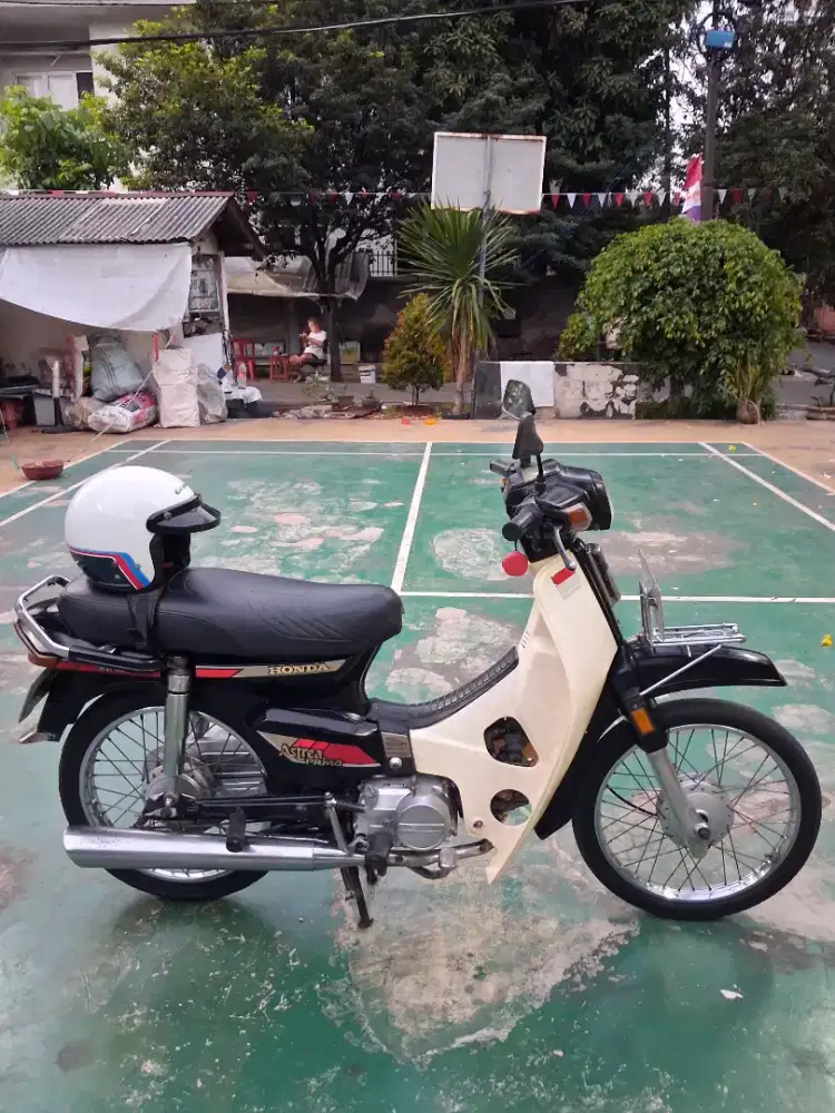 Astrea prima 1990