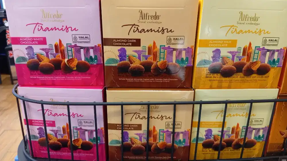 Alfredo Travel Exclusive Tiramisu Almond Dark & Milk