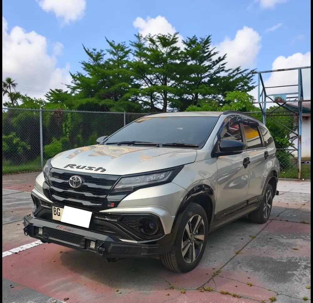 Toyota Rush 1.5 GR Sport AT 2025