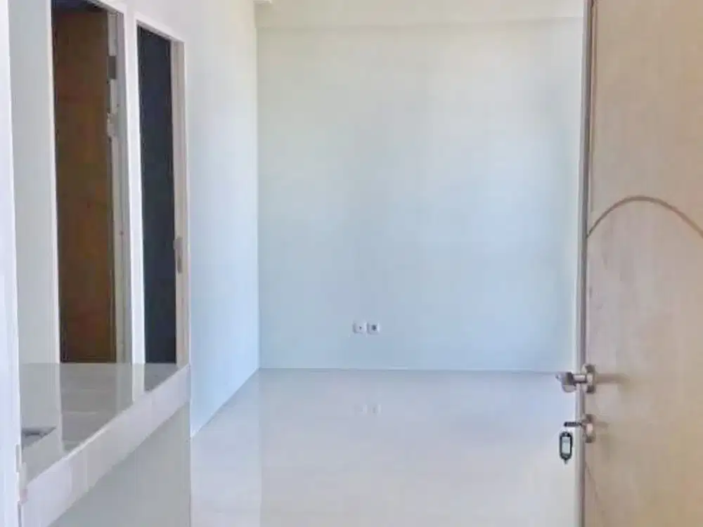 Disewakan Apartemen Bale Hinggil  Raya Merr, Medokan Semampir 2BR Kosongan, AC 1