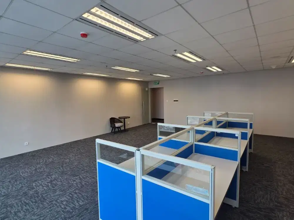 Office Fitted Siap Pakai 100-176 m² | SC Termasuk Listrik & AC | Office 88 - Kota Kasablanka