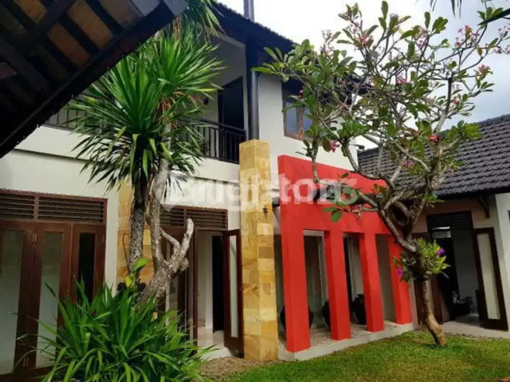Di Jual Rumah Asri Jimbaran