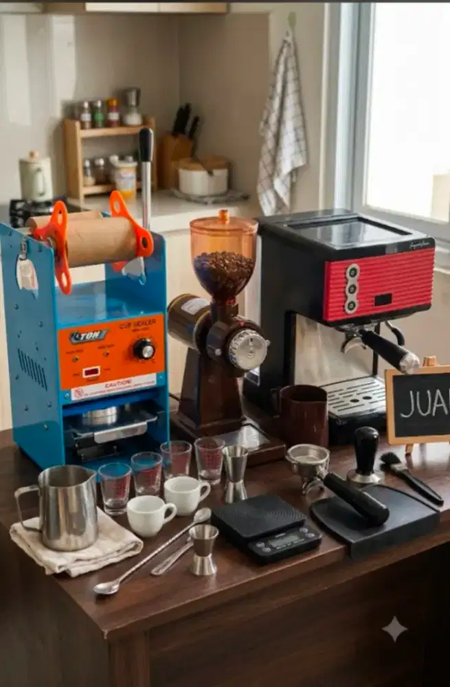 Paket Lengkap Peralatan Kopi – Mesin Espresso + Grinder + Cup Sealer