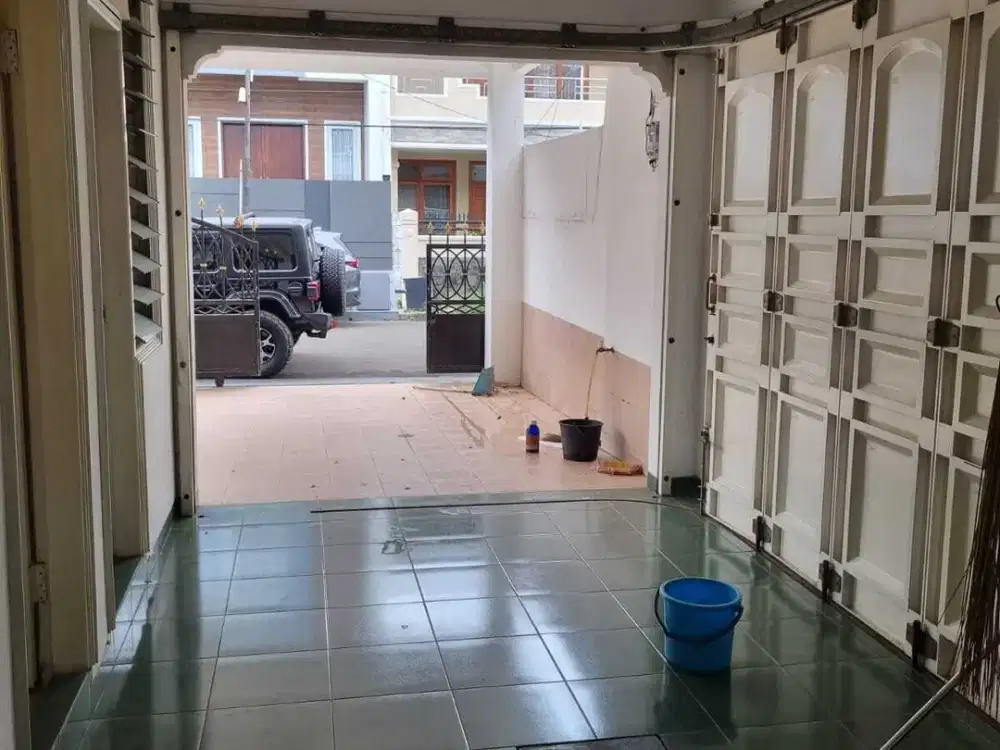 Rumah bagus siap huni di Gading Kirana - Kelapa Gading Jakarta Utara