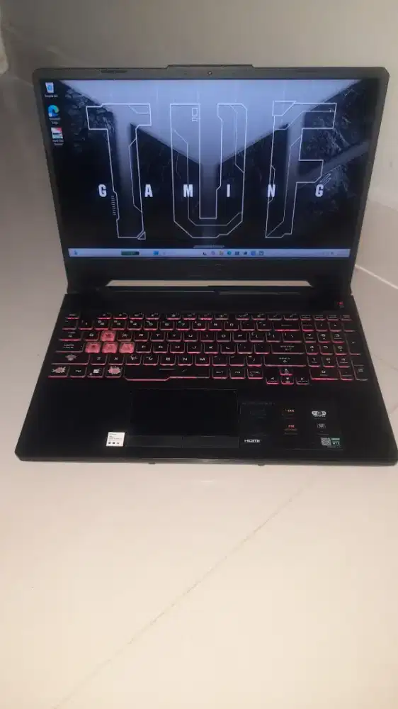 Asus TUf A15 Ryzen 7 4800H ,ram 16,GB , SSD 512, RTX 3050 mulus