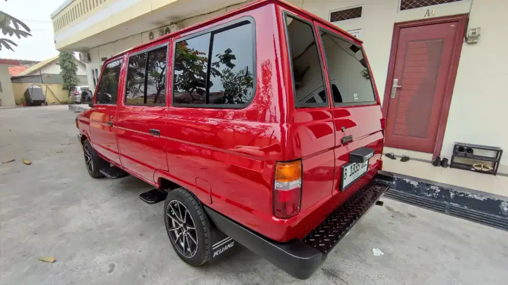 Toyota Kijang Super Merah 1987 KF50 Long