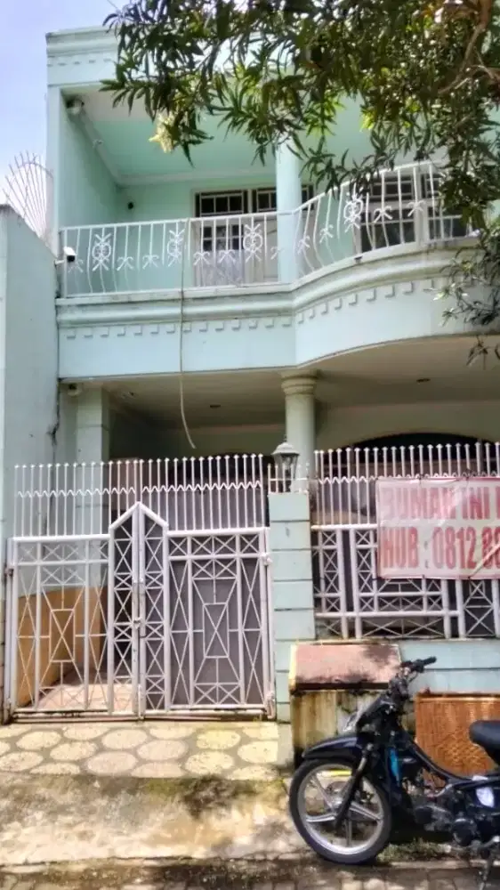 Dijual rumah pribadi di dalam komplek.