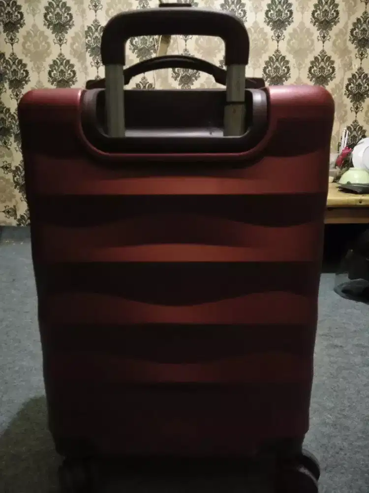 Koper 20 Inch Polo home Hardcase Ukuran Kabin - Red Maroon