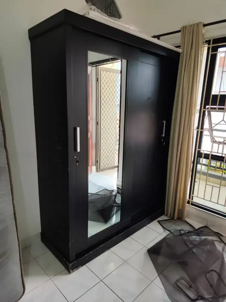 Jual perabotan bekas layak pakai