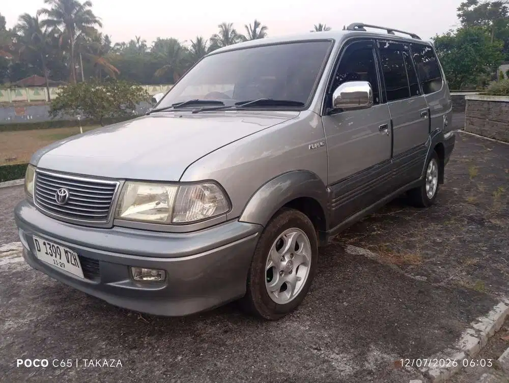 Toyota Kijang 2001 Bensin