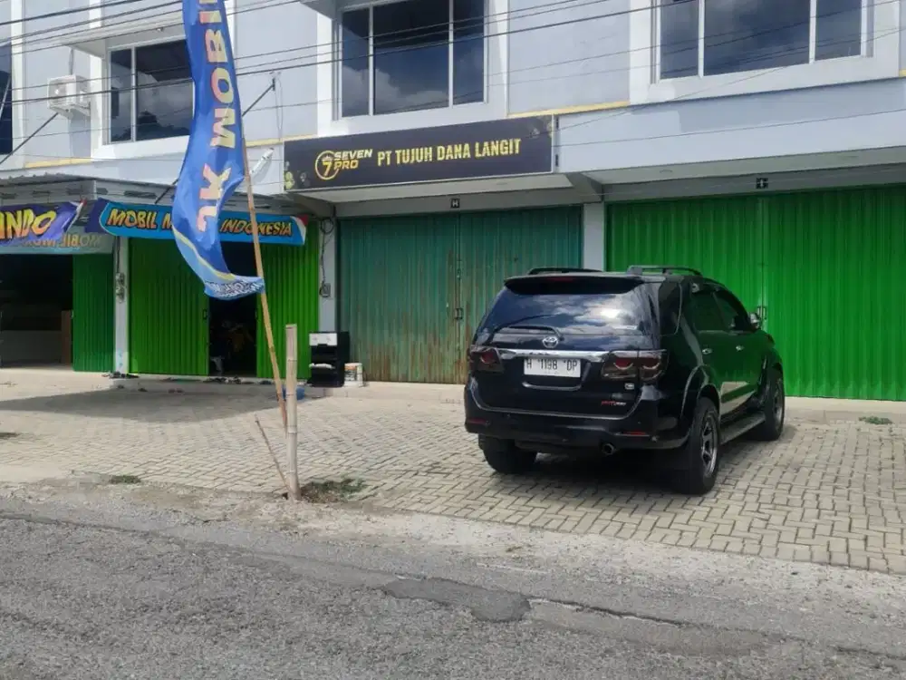 Ruko dijual di Mojosongo Boyolali parkir luas cocok untuk kantor