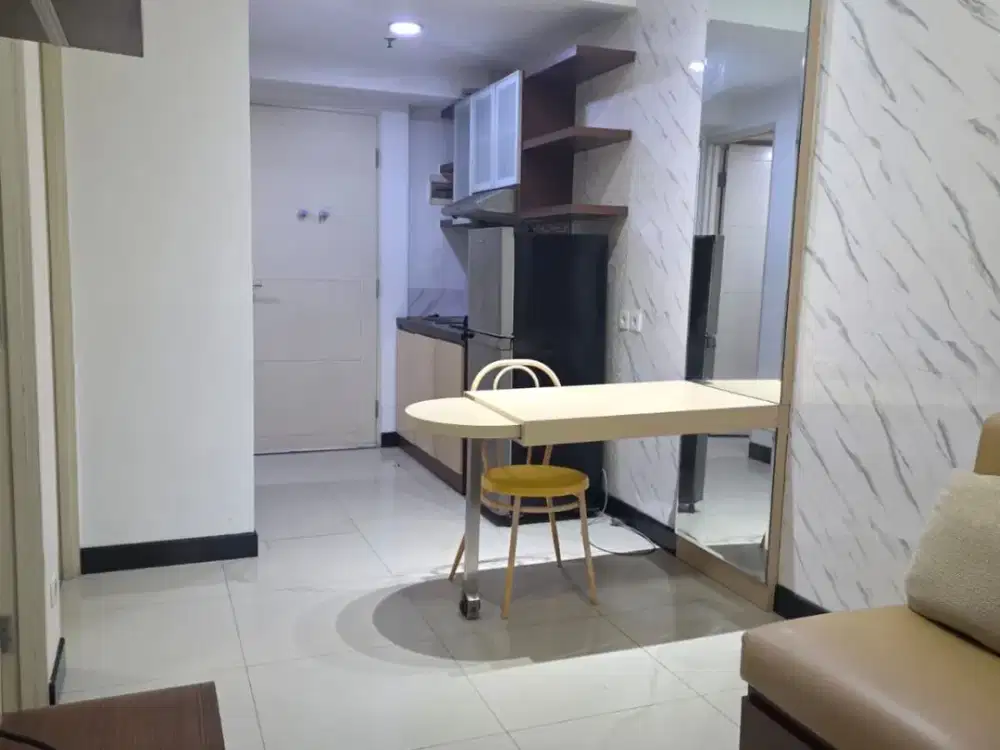 Apartemen Tanglin Lantai 7, Pakuwon Indah - 2 BR, Tipe Pojok