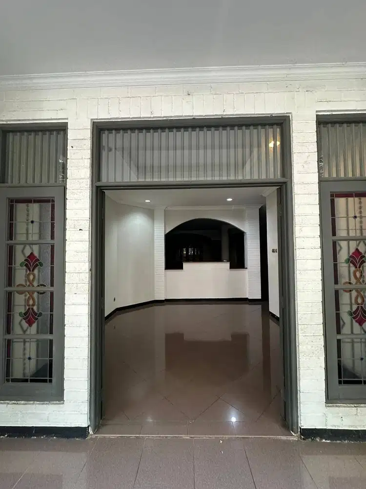 disewakan rumah Gading Kirana