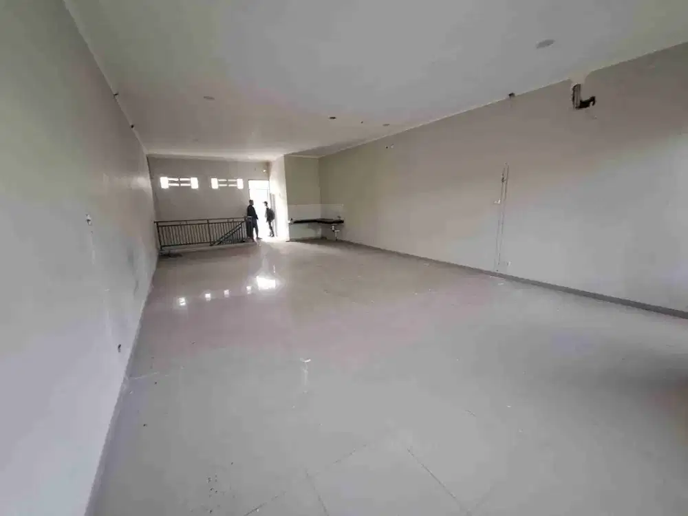 Disewakan Ruko Area Pergudangan Di Mainroad Sayap TKI Kopo Bandung