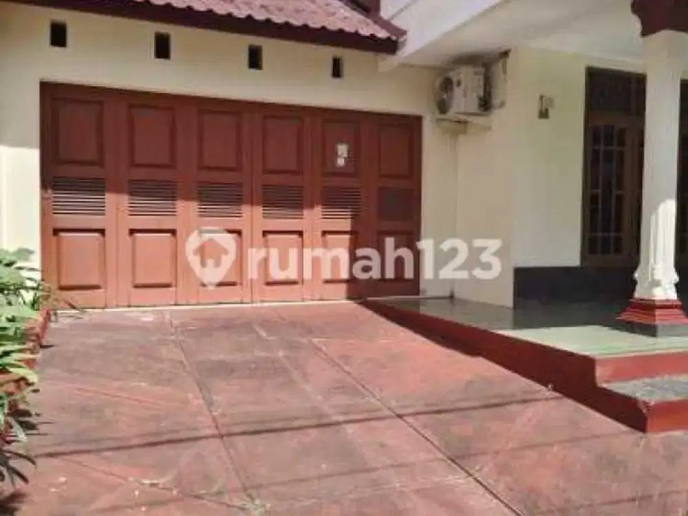 Rumah, 1 Lantai, SHM, Bebas Banjir Luas 280 Meter di Komplek Perumahan Pasar Minggu Jakarta Selatan