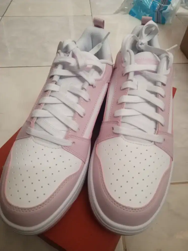 Puma sneakers V6 low white - reose mauve size 43