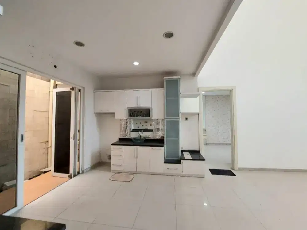 Hook Rumah Prambanan Residence Cluster Syailendra - 2 Lantai