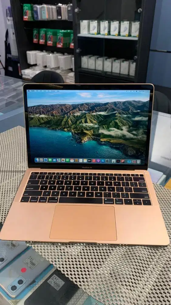 Macbook Air Retina 1.6 GHZ Core I5 13 – Inch 2019 128gb