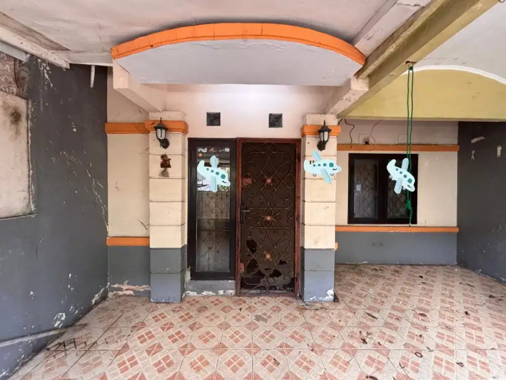 Dijual Rumah dengan harga terjangkau di kawasan Harapan Indah. Cocok untuk hunian keluarga maupun investasi.