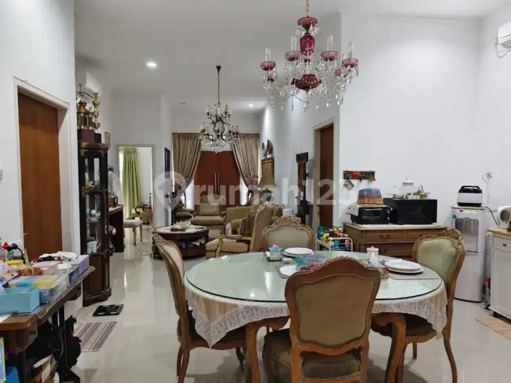 Rumah Cluster Siap Huni Nyaman Luas 200 Meter 2 Lantai Garasi 2 Mobil