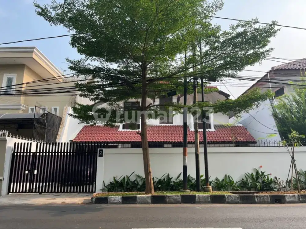 Rumah Mewah Ancol Barat 2 Lantai Dekat Akses Tol