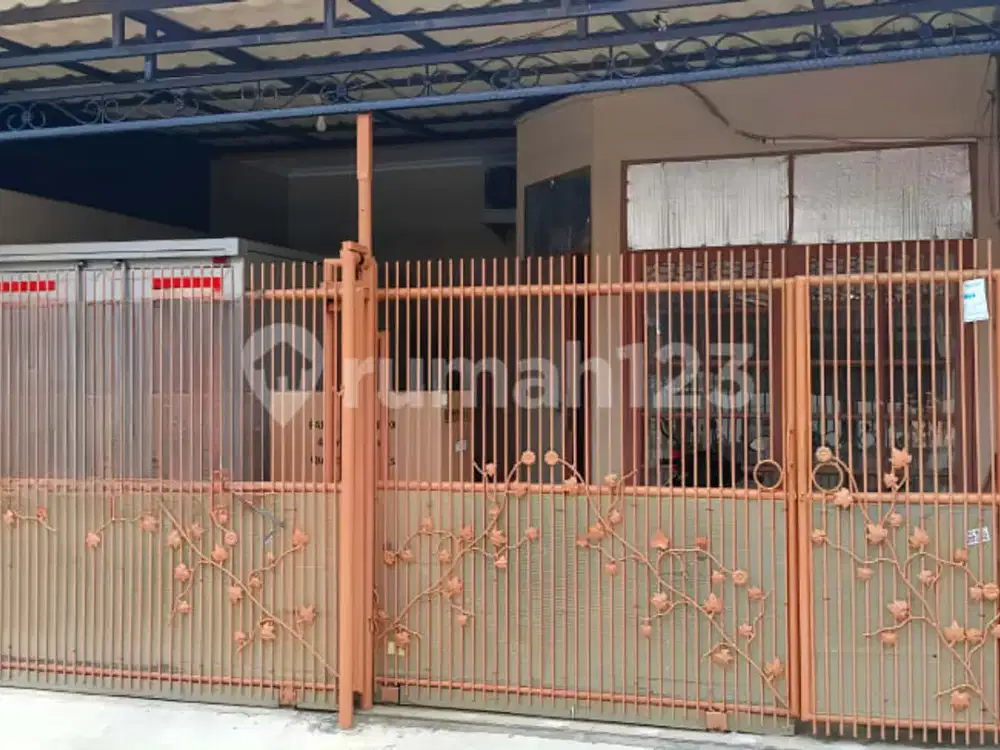 Turun Harga Rumah Murah 2 Lantai Siap Huni Lebar 6*15 Meter
