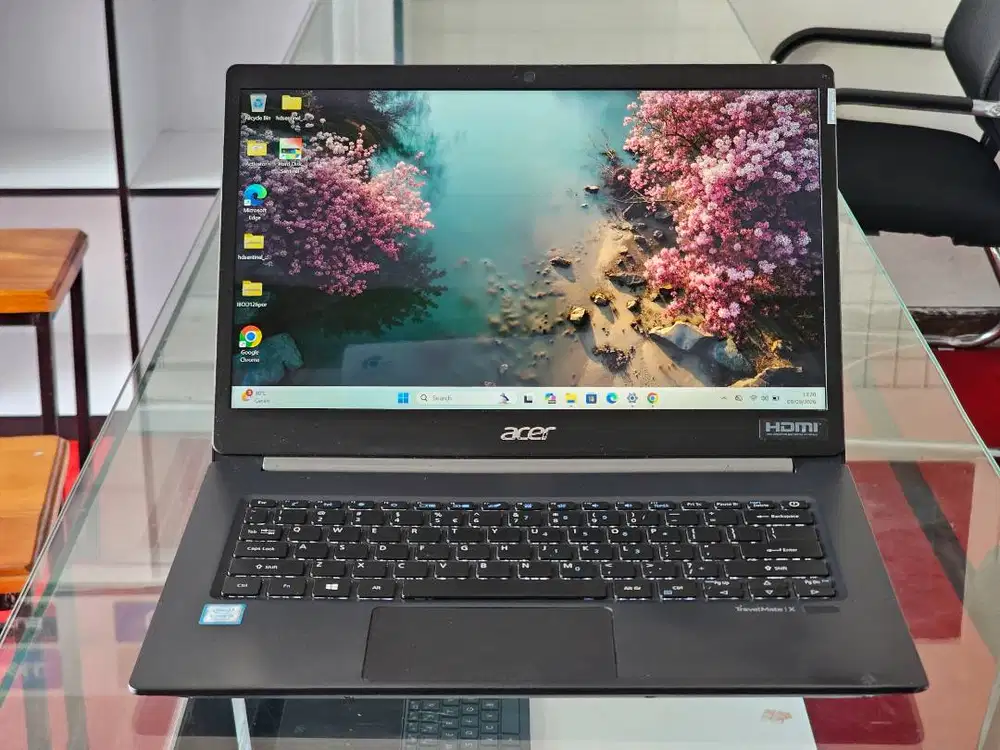 ACER Travelmate X514-51T intel Core i5 Gen 8 Ram 8 GB SSD 256 GB Touch