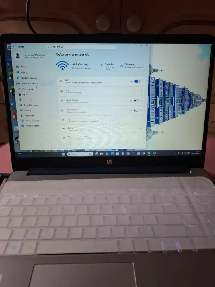 HP 15s Intel Core i3 Gen 12 RAM 8GB SSD 512GB 15.6 FHD —Mulus lengkap