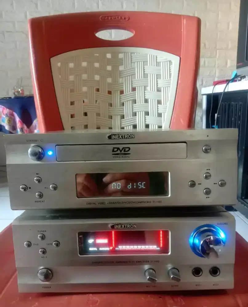 Radio INExtron ampli dan dvd