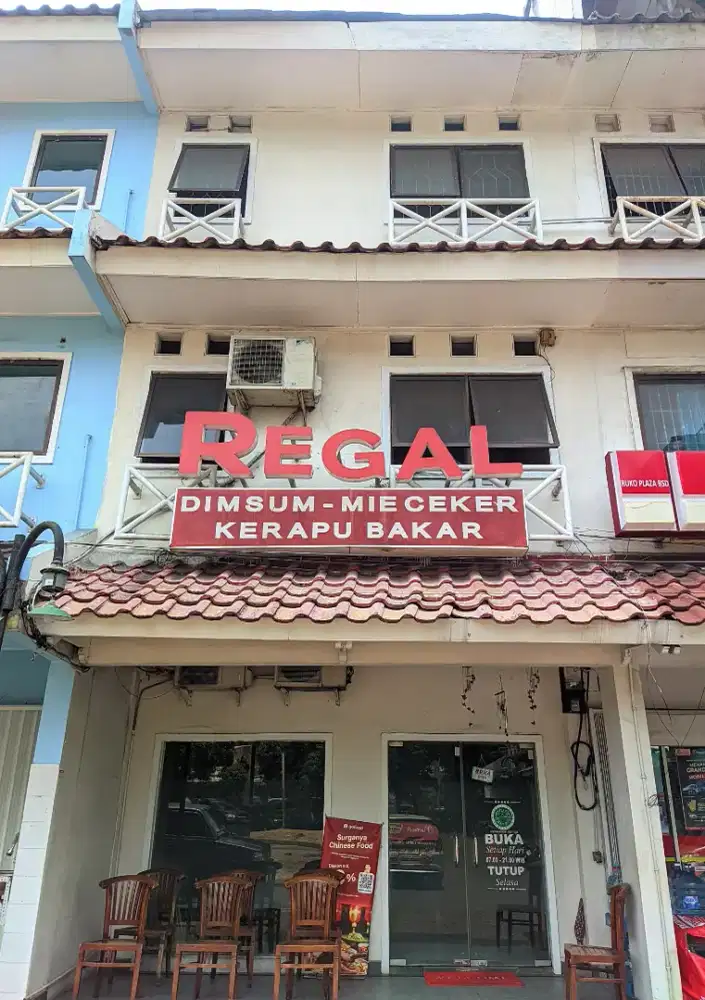 BSD 3 lantai - 225m² Strategis ex Resto - akses 2 pintu