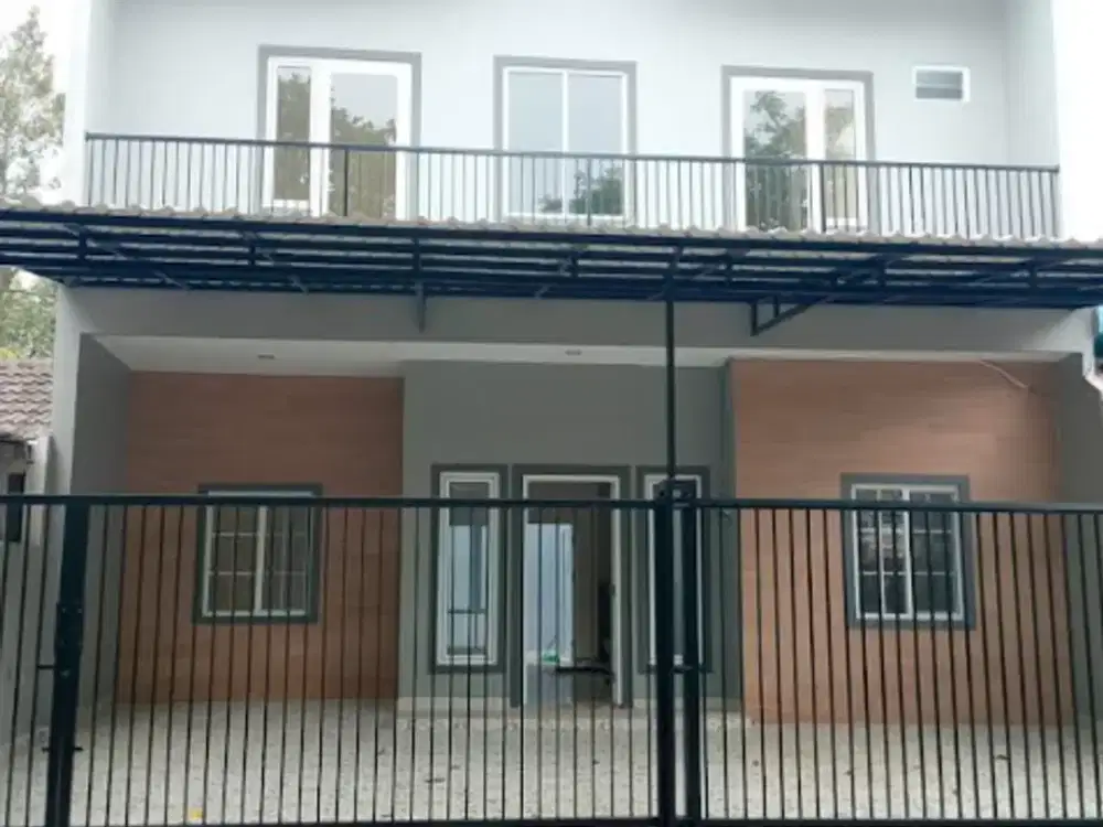Dijual Rumah 2 lantai di GRIYA LOKA, BSD - 5+1 KT