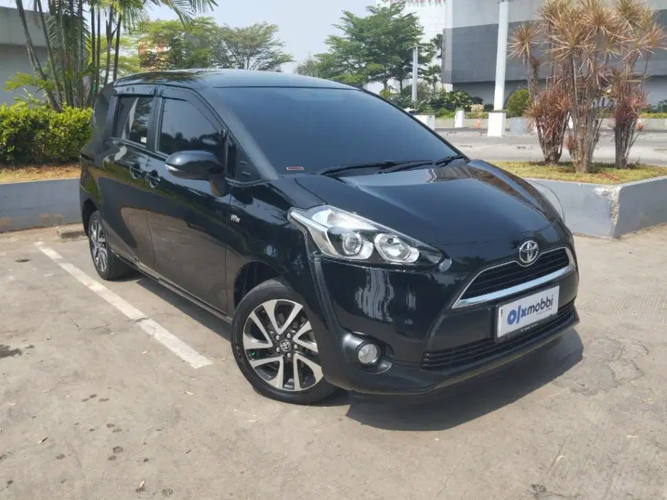 DP MURAH Toyota Sienta 1.5 V Bensin-AT 2018  CKGSB