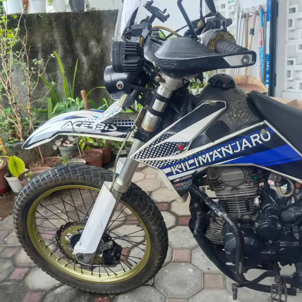 Dijual Viar Cross X 200