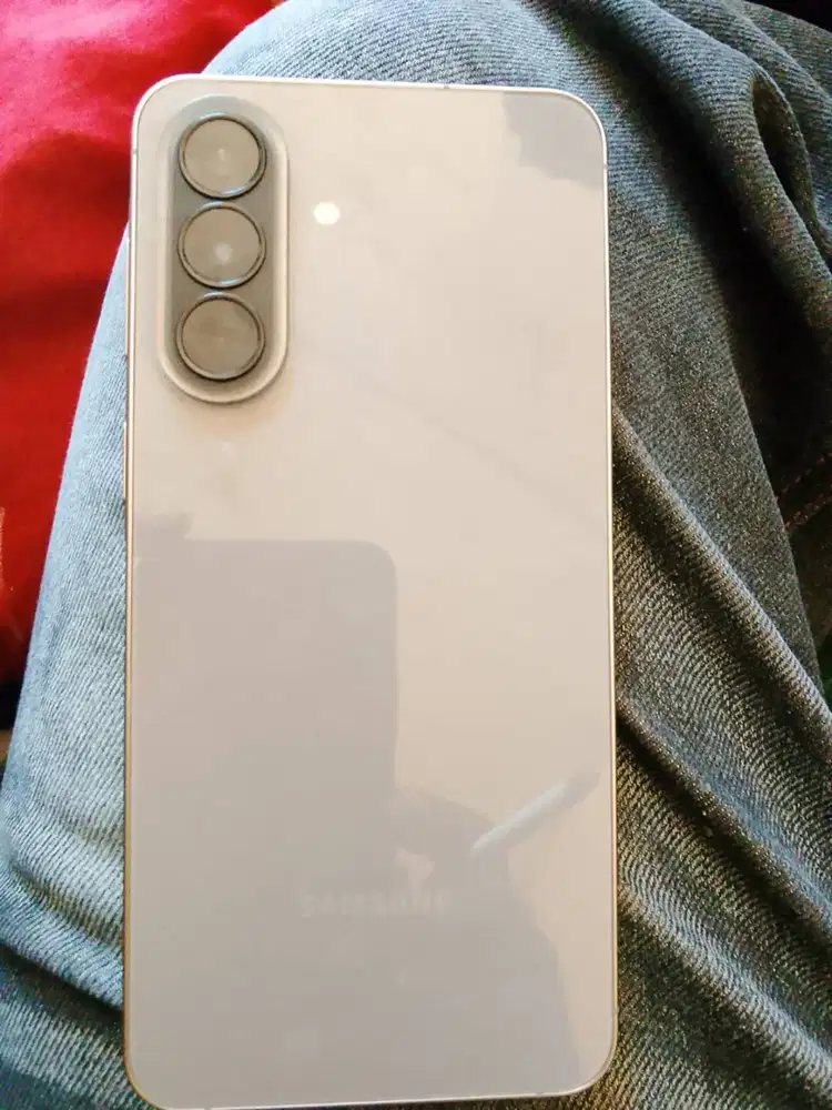 samsung A57 8/128