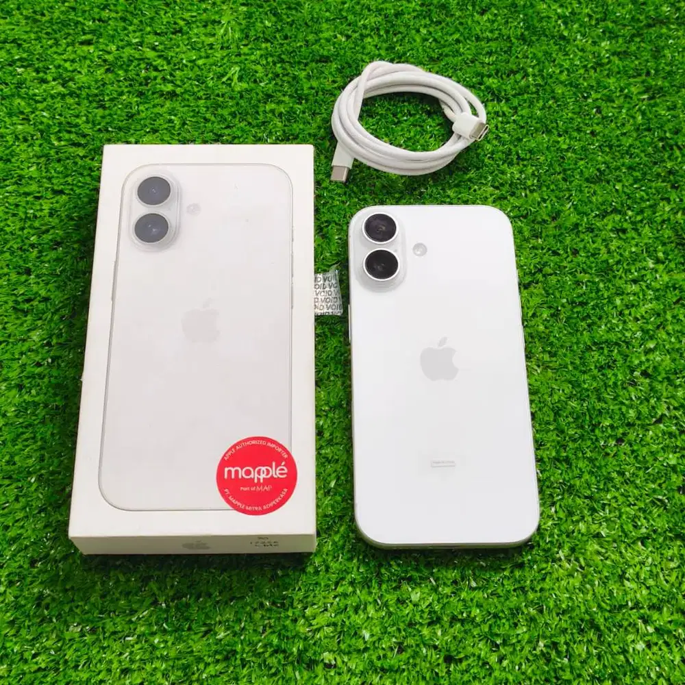 iPhone 17 256GB White BH 100% Fullset Ori Garansi sampai 19 okt 26