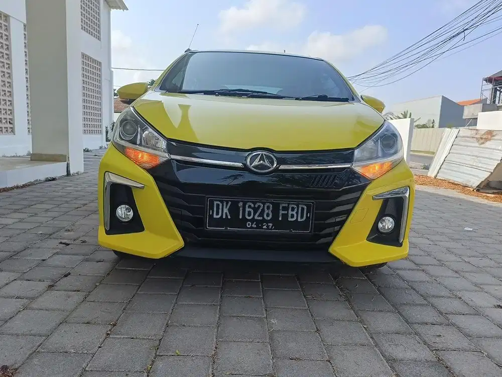 ayla 1.2 R deluxe AT 2022 // DP 4 jt