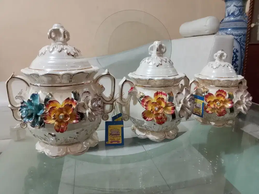 Hiasan guci keramik canister set